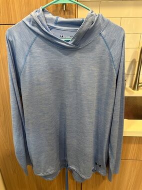 Under Armour Heathered Sky Blue Hooded Long Sleeve Top